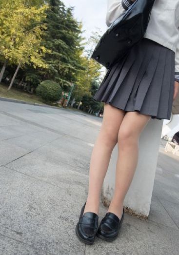 欧美3p变态群交图片_1080P手机在线观看