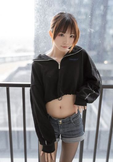 成人比基尼视频有哪些_1080动漫免费观看