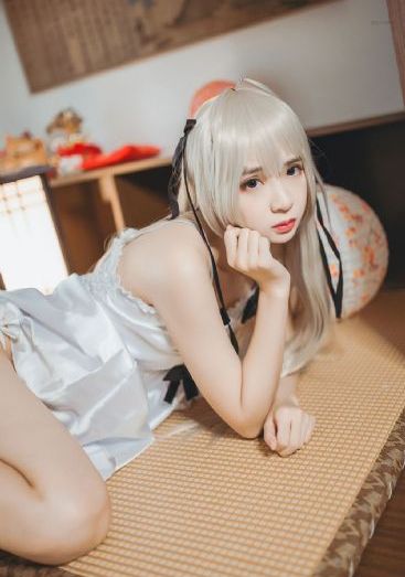 欧美脸上有斑图片_BD英语在线观看电视