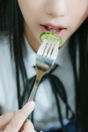 日韩精品最新在线烈火龙泉_720在线观看