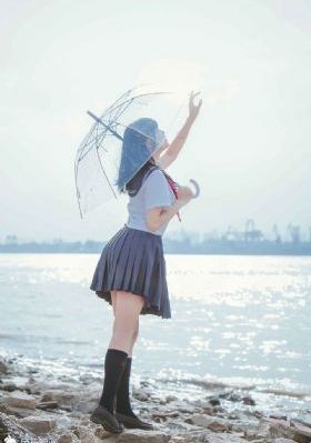 欧美爱情接吻_国产剧在线手机播放