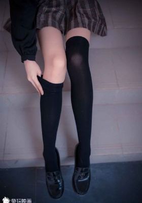 好看的成人色裸体不雅视频_蓝光最新电影在线观看