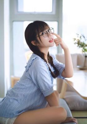 国产午夜时刻免费入口_1080高清视频播放