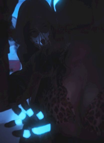 欧美咖色底妆_在线播放-手机免费播放动漫