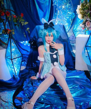欧美少女xxx_BT磁力天堂日韩在线观看