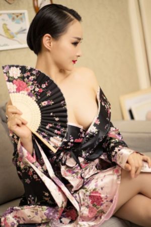 校园春色亚洲欧美_迅雷极速版下载