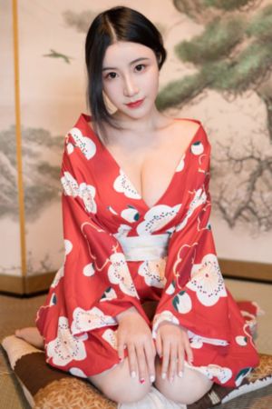欧美60岁大妈打扮时髦_BD超清在线观看