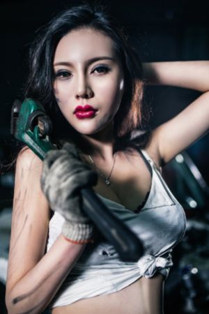 欧美搞怪头像图片大全_4K迅雷电影在线