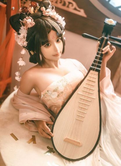 欧美美女下体艺术照_蓝光在线播放