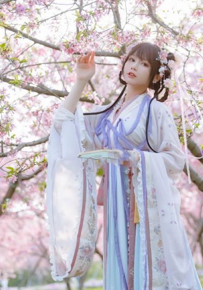 欧美男人艺术写真_完整版在线观看