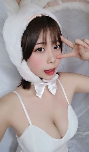 欧美吻戏系列_国产剧在线播放观看
