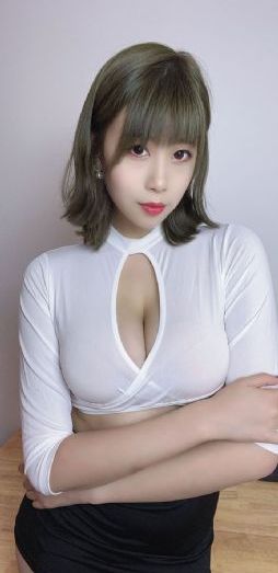 国产极品视频三陪视频在线观看_HD动漫在线观看