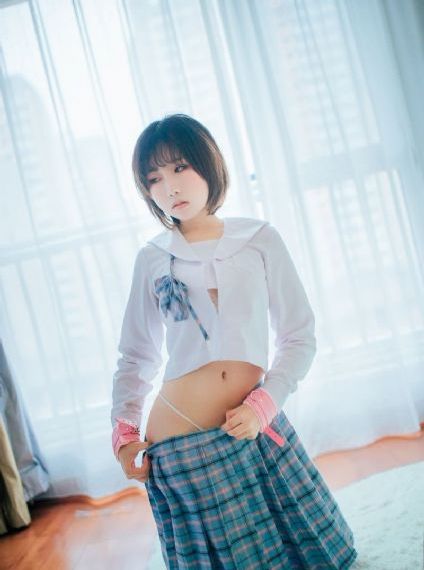 制服丝袜中文欧美_BD完整在线观看